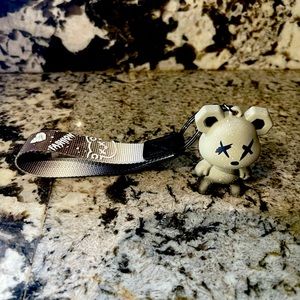 Bearbrick keychain grey